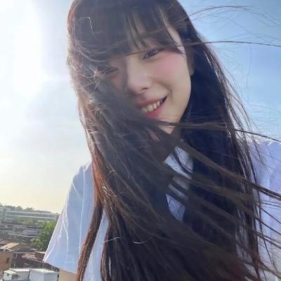 水中的女人